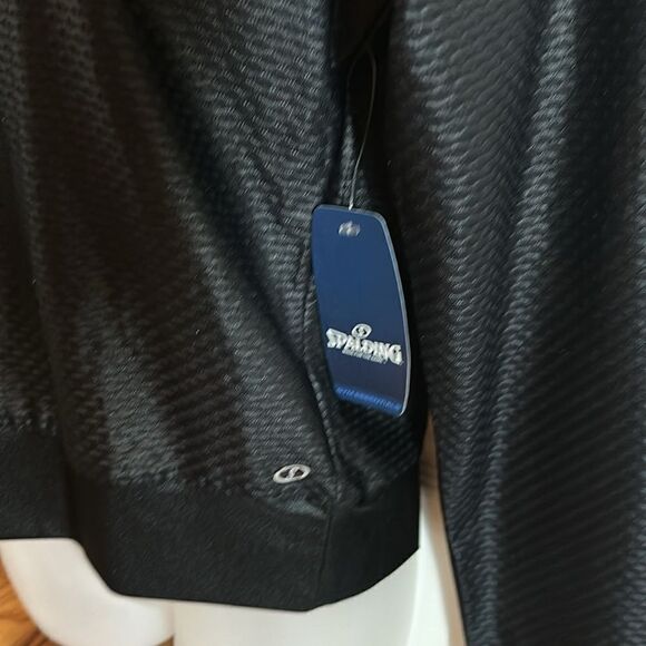 Spalding Gym Essential Breathable Mesh Pullover Active Workout Top M NWT - Picture 2 of 7
